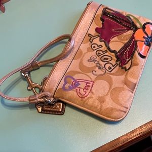 Coach Poppy Wristlet